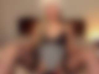 Live cam show with sunrisee - Squirt Blonde Hair on camwithhim.com
