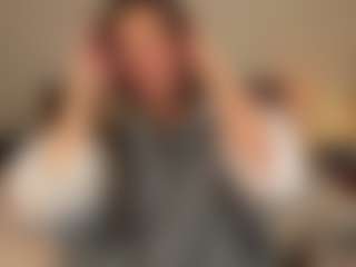sunrisee's Live Sex Cam Show