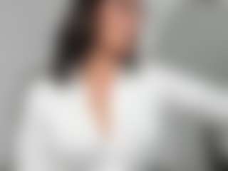 Live cam show with M A R T I N A - Senior on Soda Cam