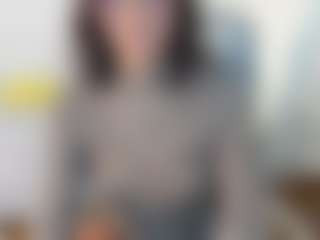 Live cam show with M A R T I N A - Senior on liverealitysex.com