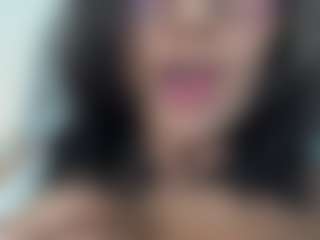 Live cam show with M A R T I N A - Old on Camsoda