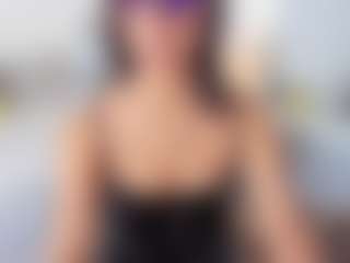Live cam show with M A R T I N A - Senior on Camsoda