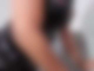 Spettacolo in cam dal vivo con M A R T I N A - Old su Camsoda