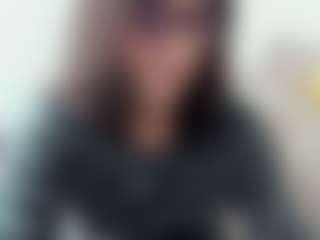 Live cam show with M A R T I N A - College Mature on makecum.org