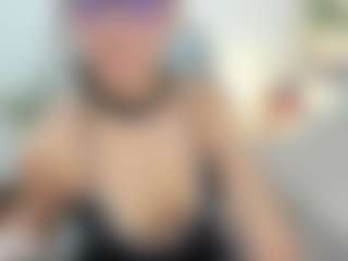 Live cam show with M A R T I N A - Senior on sexylive.show