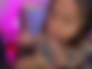 Live cam show with antonellasmithh - Facial Piercings on CamSodaAdn