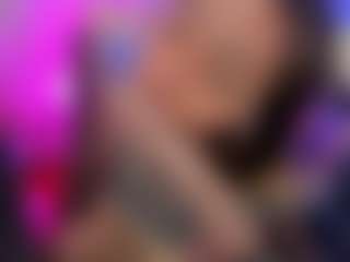 Live cam show with antonellasmithh - Upskirt on liverealitysex.com
