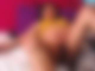 sarawiills's Live Sex Cam Show