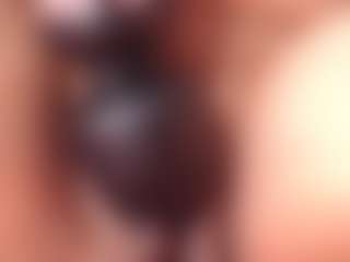 sarawiills's Live Sex Cam Show