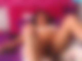 sarawiills's Live Sex Cam Show