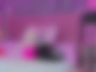 Live cam show with melanyqueen - Smoking on galaxygirlnitro.com