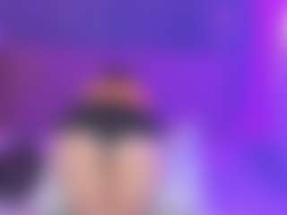 Live cam show with melanyqueen - Smoking on Uber Horny