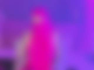 Live cam show with melanyqueen - Smoking on Camsoda