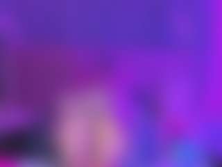 Spettacolo in cam dal vivo con melanyqueen - Butt Plug su Camsoda