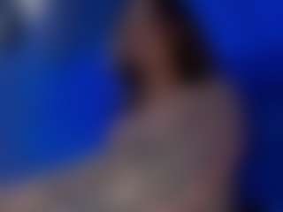 Live cam show with Sra. NATASHA WALKER - Blonde Hair Toys on thefappeningchat.com