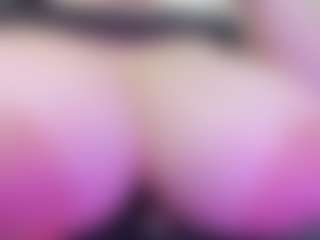 juliana-bigboobs MILF webcam performer live streaming