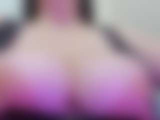 Live cam show with juliana-bigboobs - Tittyfuck on fuck-show.com