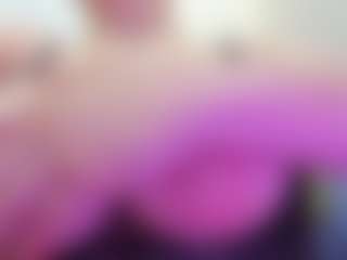 Live cam show with juliana-bigboobs - Middle Aged on Milfs Live