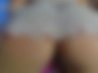 valeryguti1's Live Sex Cam Show