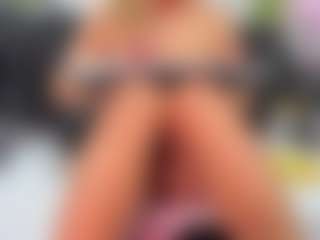 Show de cam en vivo con jhordananddanna - Strapon en Camsoda