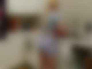 Live cam show with blondiewithanass - College on Camsoda