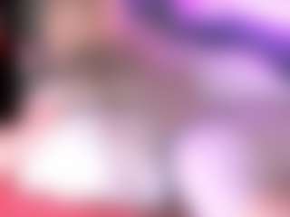 Live cam show with blondiewithanass - Oil on crypto-cams