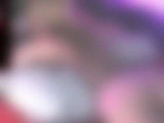 blondiewithanass's Live Sex Cam Show