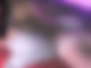 blondiewithanass's Live Sex Cam Show