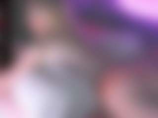 blondiewithanass's Live Sex Cam Show