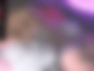 Live cam show with blondiewithanass - Oil on xxxlivecams.org