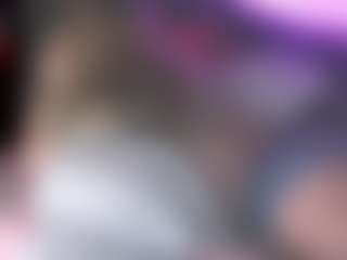 blondiewithanass's Live Sex Cam Show