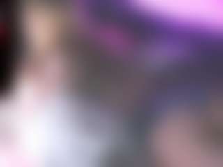 Live cam show with blondiewithanass - Green Eyes on Chatstar