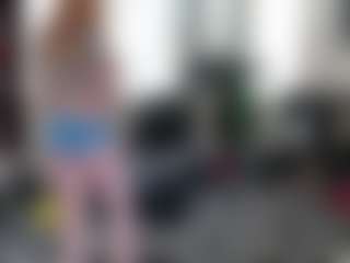 blondiewithanass's Live Sex Cam Show
