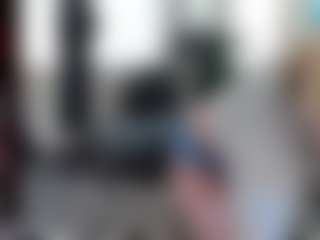 Live cam show with blondiewithanass - Small Ass on milfzrlive.com