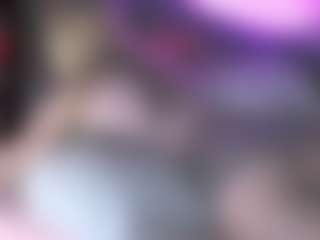 Live cam show with blondiewithanass - Butt Plug on Dolls Live