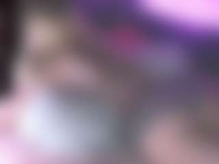 Live cam show with blondiewithanass - Small Ass on infinitiblacc.com