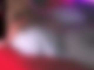 Live cam show with blondiewithanass - Green Eyes on xplaylive.com