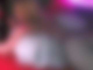 blondiewithanass's Live Sex Cam Show