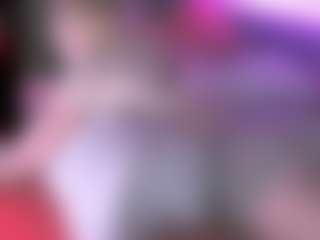 blondiewithanass's Live Sex Cam Show