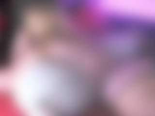 Live cam show with blondiewithanass - Blonde Hair on Dolls Live