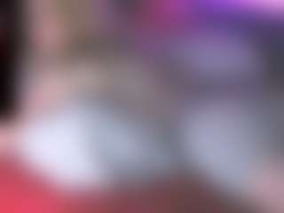 blondiewithanass's Live Sex Cam Show
