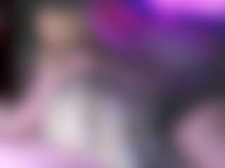 blondiewithanass's Live Sex Cam Show