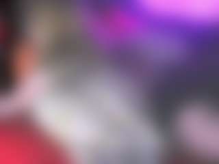 Live cam show with blondiewithanass - Oil on livesuperchat.net