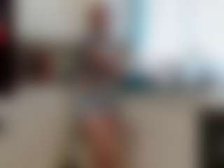 blondiewithanass's Live Sex Cam Show