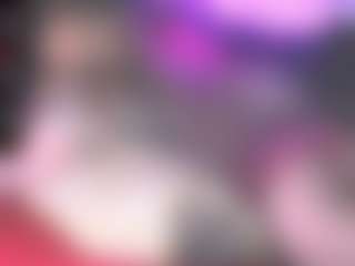 blondiewithanass's Live Sex Cam Show