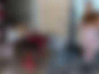 blondiewithanass's Live Sex Cam Show