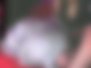 Live cam show with blondiewithanass - Oil on LiveSexCams6