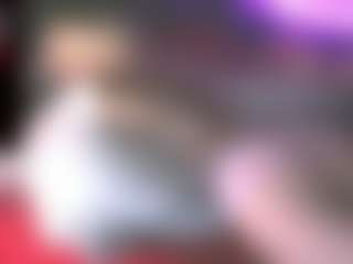 blondiewithanass's Live Sex Cam Show