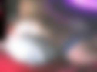 blondiewithanass's Live Sex Cam Show