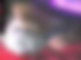 blondiewithanass's Live Sex Cam Show